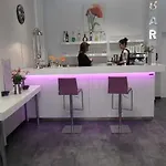 ホテル Des Pays Bas ルルド