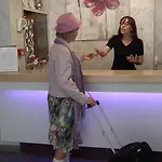 ホテル Des Pays Bas ルルド