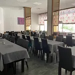 ホテル Des Pays Bas 3*
