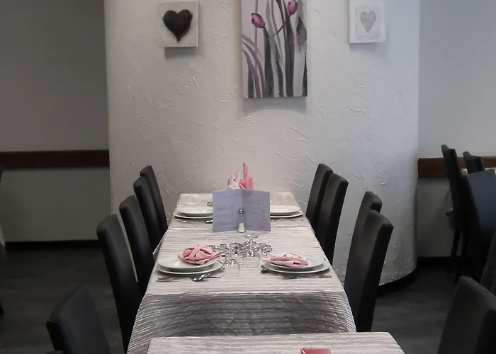 ホテル Des Pays Bas ルルド