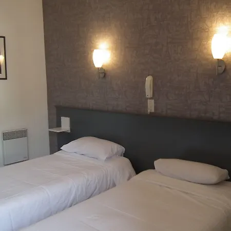 帕耶巴斯酒店 3*