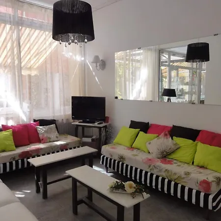 帕耶巴斯酒店 卢德