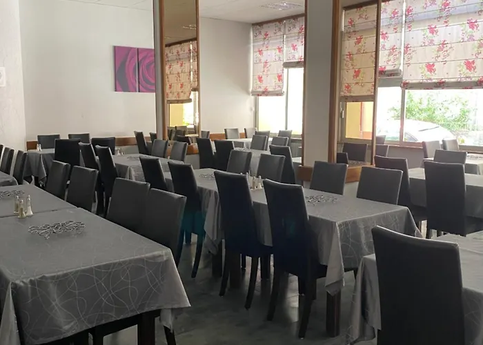 Hotel Des Pays Bas 3*